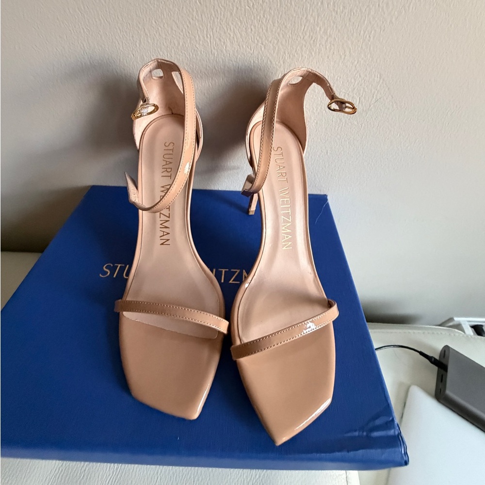 Stuart Weitzman Nudistcurve Ankle Strap Sandal (Women) in 7.5 B in Adobe - Picture 4 of 13